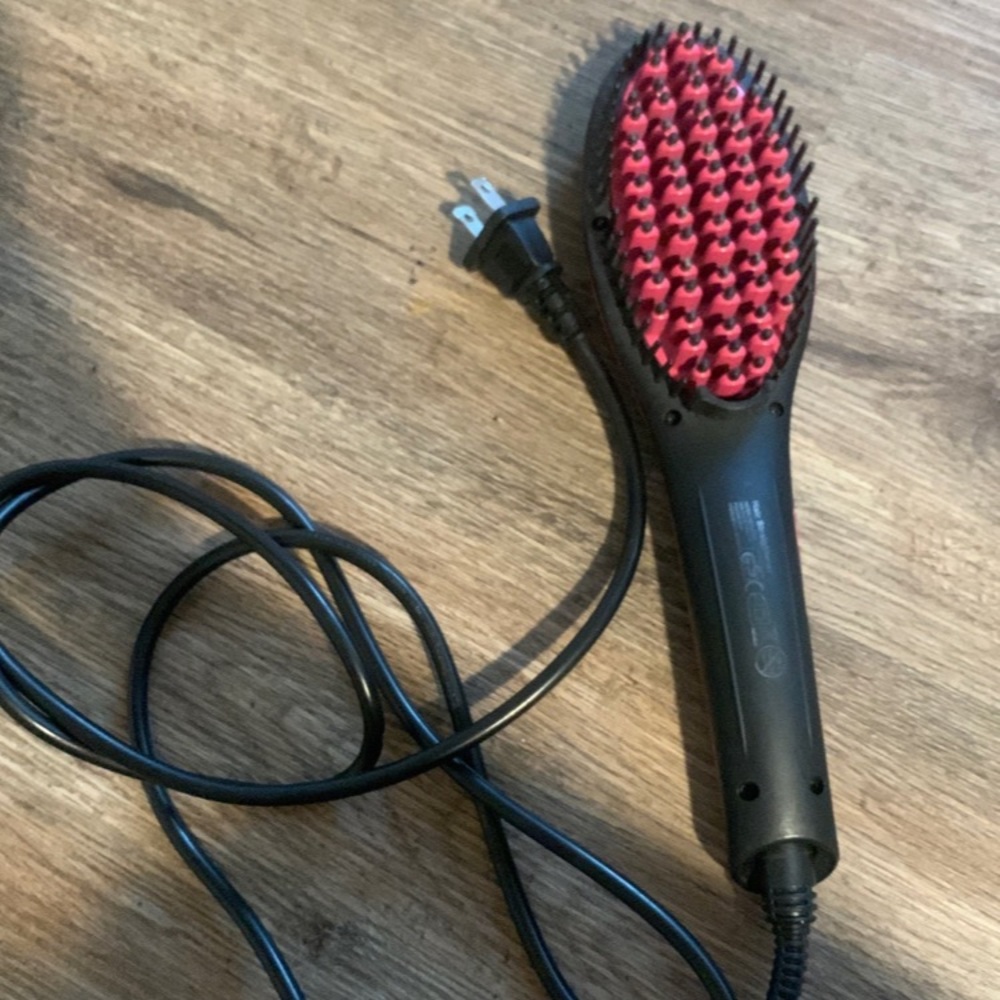 Hair straightener